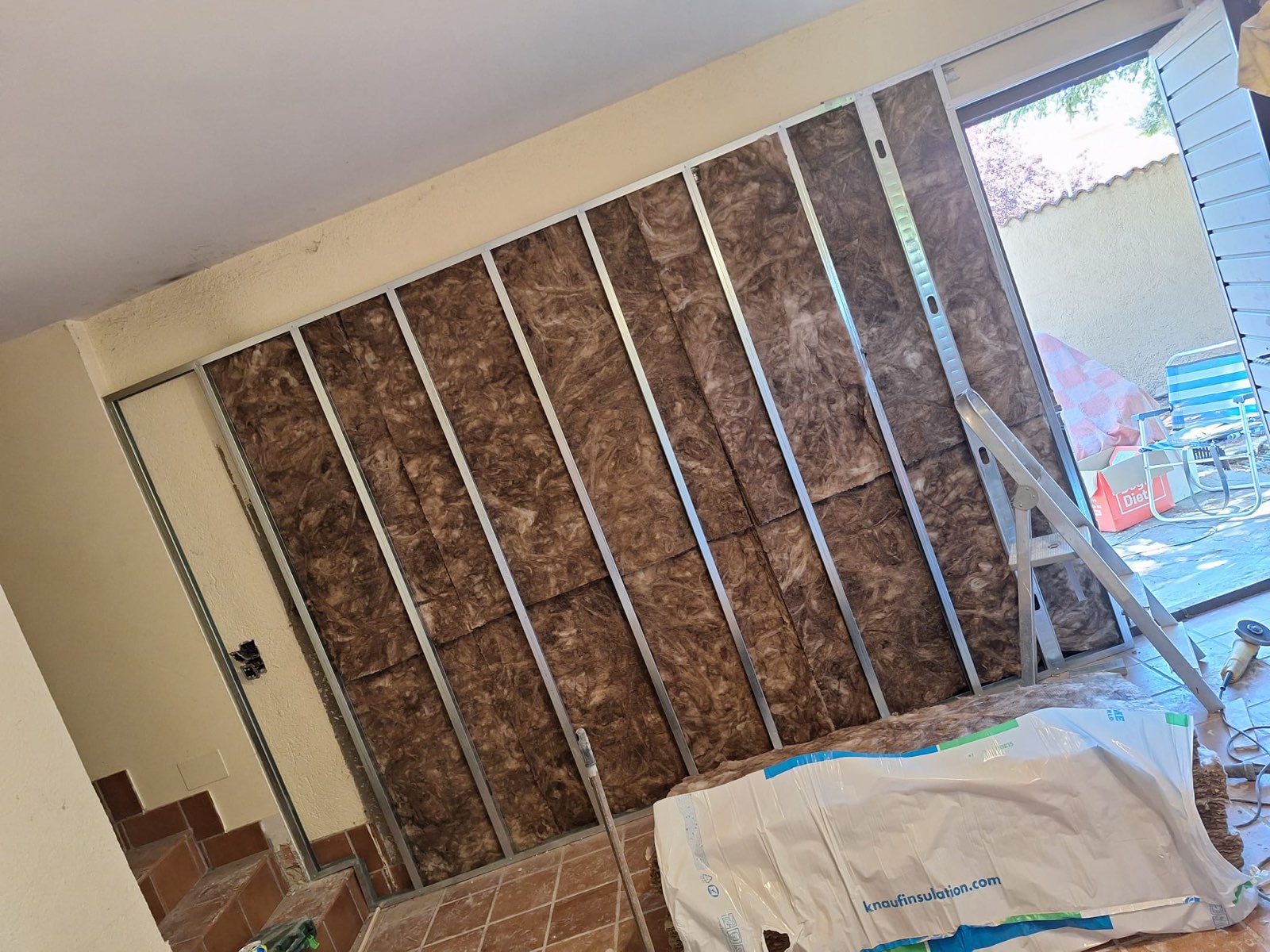 De garaje a estudio completo: reforma integral en Guadalix de la Sierra - foto 5